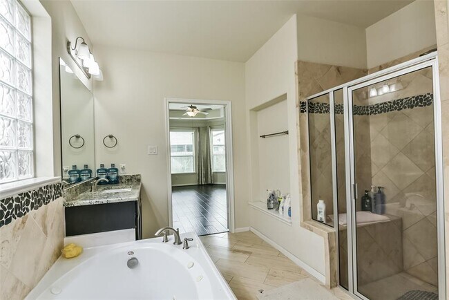 Building Photo - 4714 Emily Forest Trail