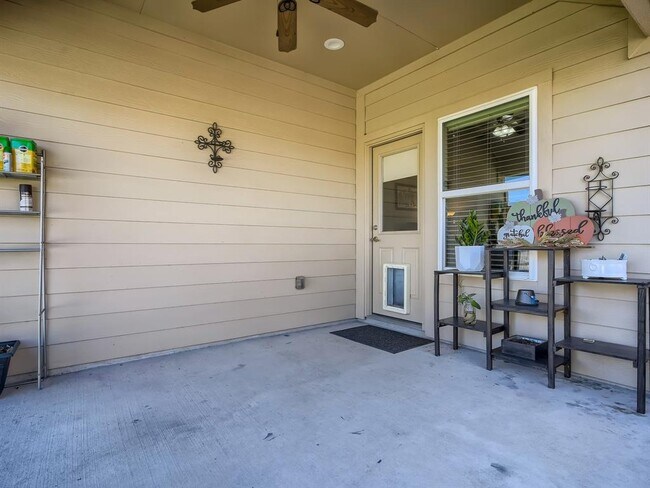 Building Photo - 8241 Arezzo Dr