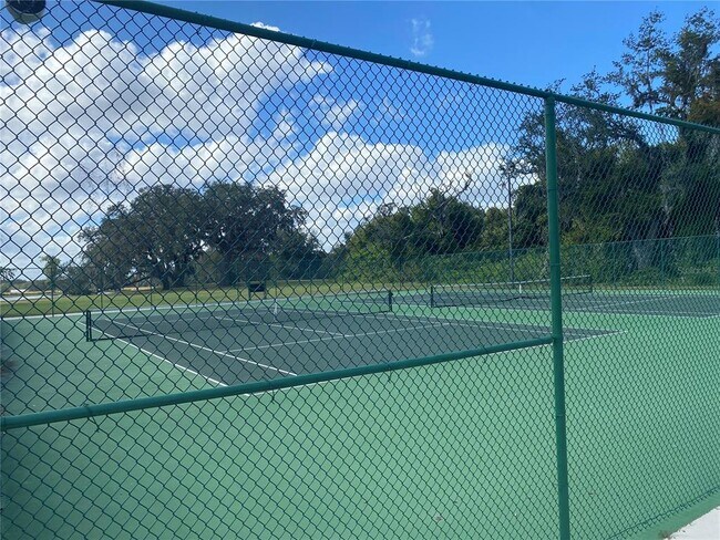 Building Photo - 1817 Summer Serenity Dr