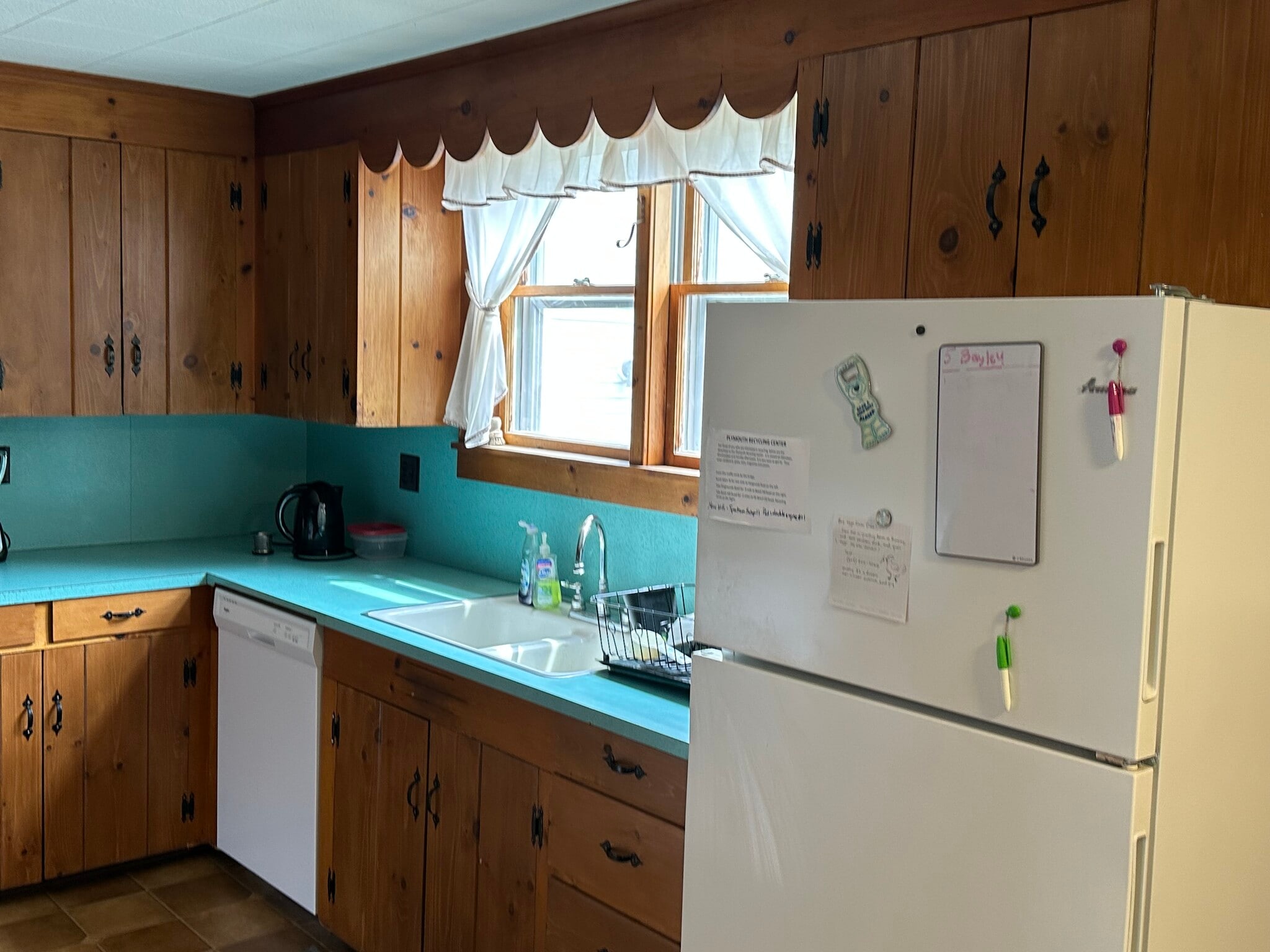 Building Photo - 5 Bayley Ave