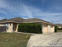 Building Photo - 2754 FM1044