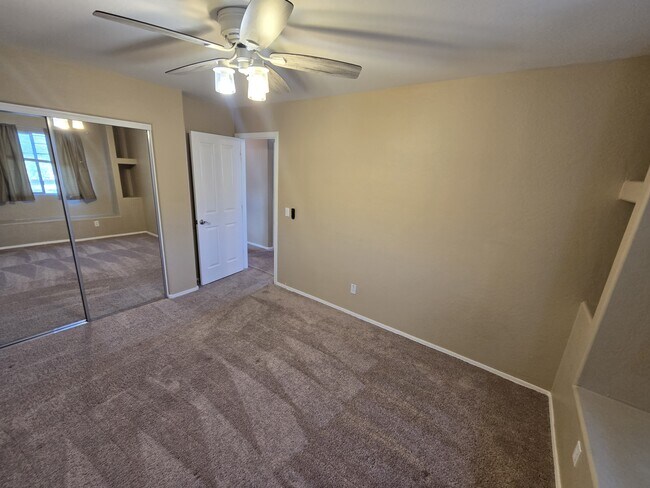 Building Photo - 6072 S Tucana Ln