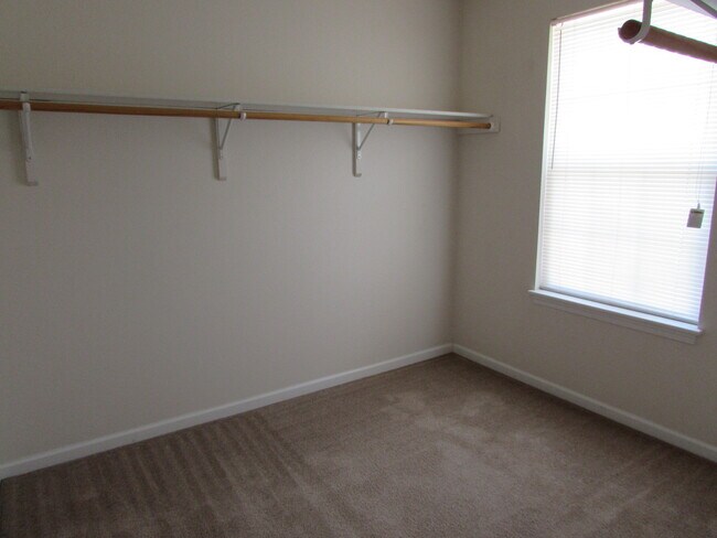Building Photo - 6147-MF2-E1