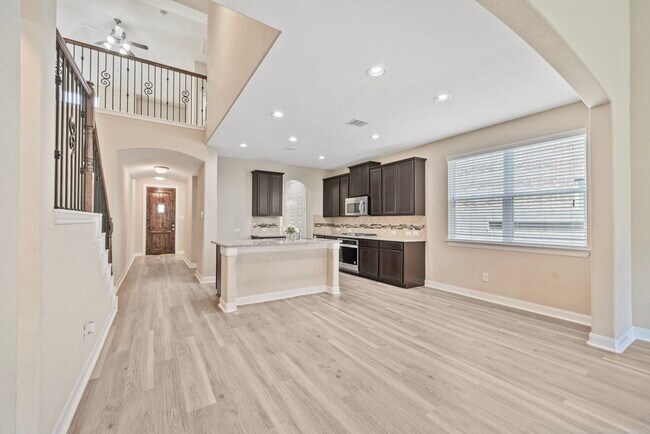 Building Photo - 22523 Birch Ridge Meadow Dr