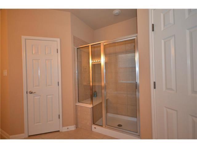 Building Photo - 2411 Stagecoach Bend