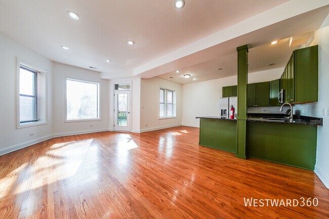 Building Photo - 5172 S Michigan Ave