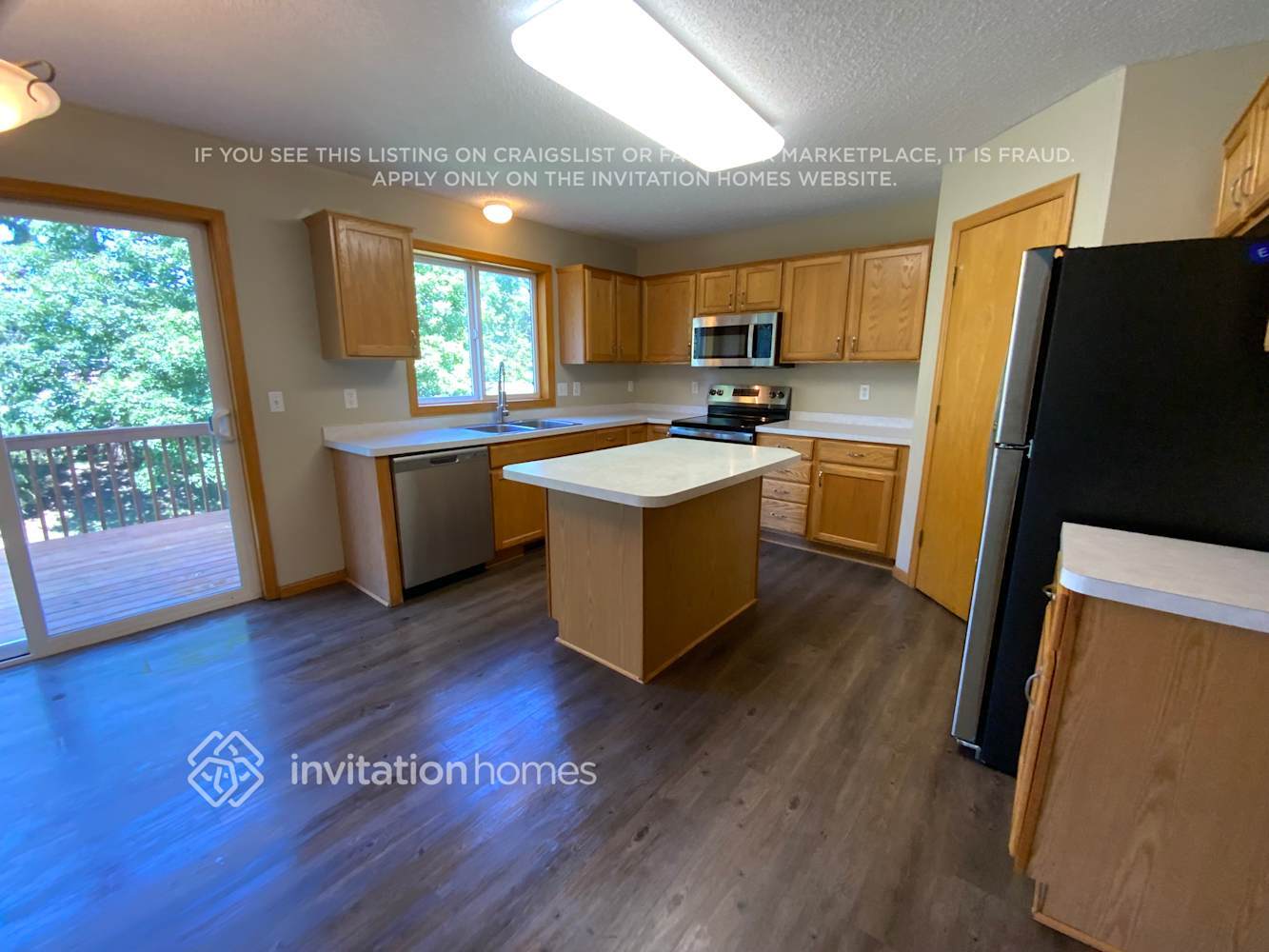 Building Photo - 1311 Creekside Dr