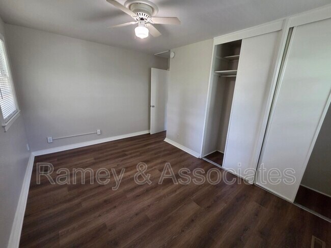 Building Photo - 3135 Rosedale Blvd