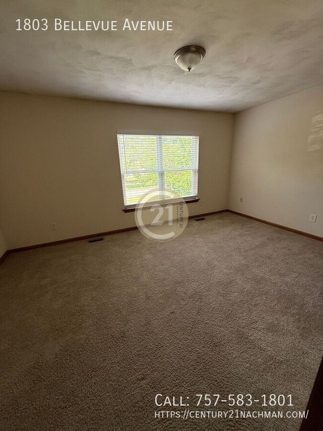 Building Photo - 1803 Bellevue Ave
