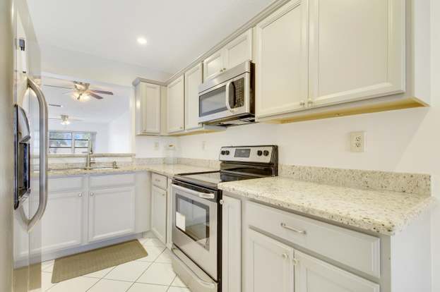 Building Photo - 5710 Princess Palm Ct