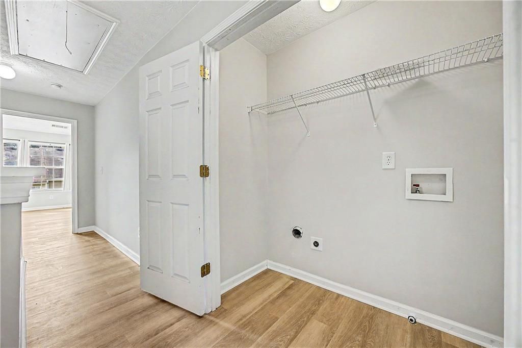 Building Photo - 1212 Penhurst Way