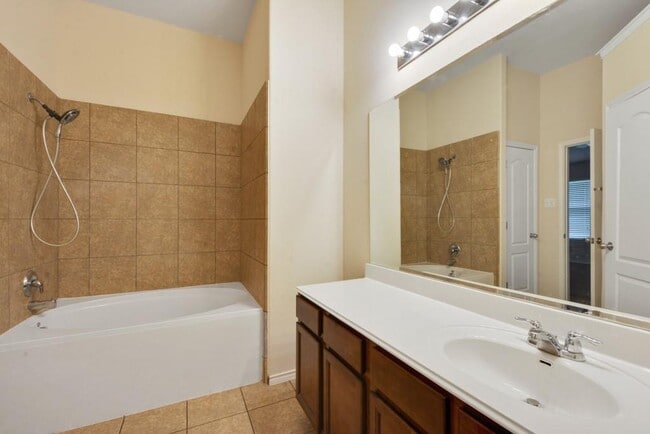 Building Photo - 291 Cold Spring