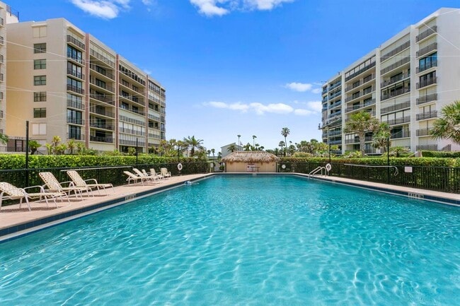 Building Photo - 1430 Gulf Blvd