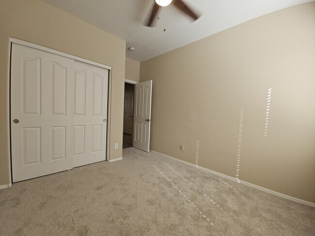 Building Photo - San Tan Valley Home in the Popular Johnson Ranch!