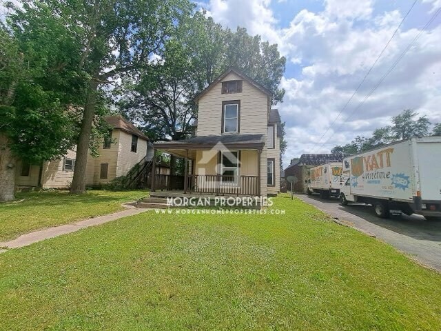 Primary Photo - 925 W 5th St
