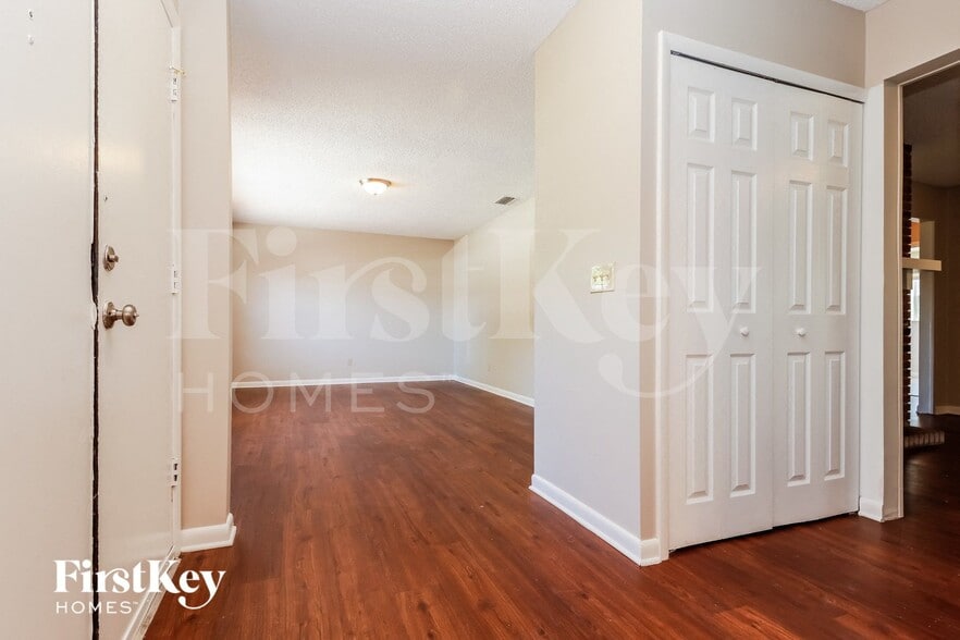 Building Photo - 3816 Fieldflower Ct