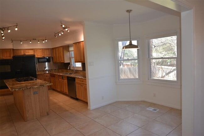 Building Photo - 3612 Serena Woods Ct