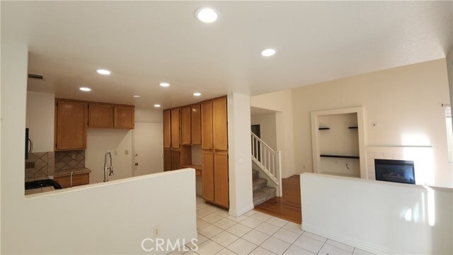 Building Photo - 14880 Honey Ct