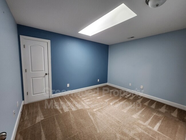 Building Photo - 649 Nikyle Cir