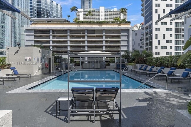 Building Photo - 185 SE 14th Terrace