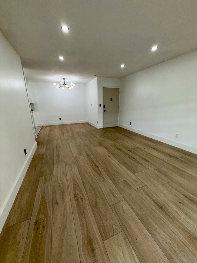 Building Photo - 13705 SW 91st Ct