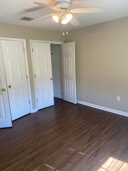 Building Photo - 2702 Cypress St