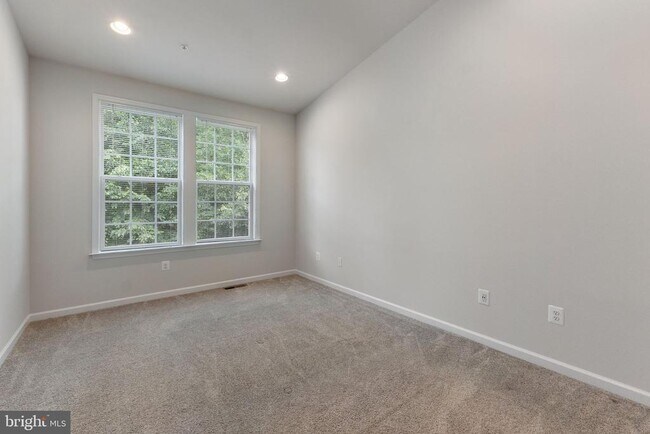 Building Photo - 12925 Sweet Christina Ct