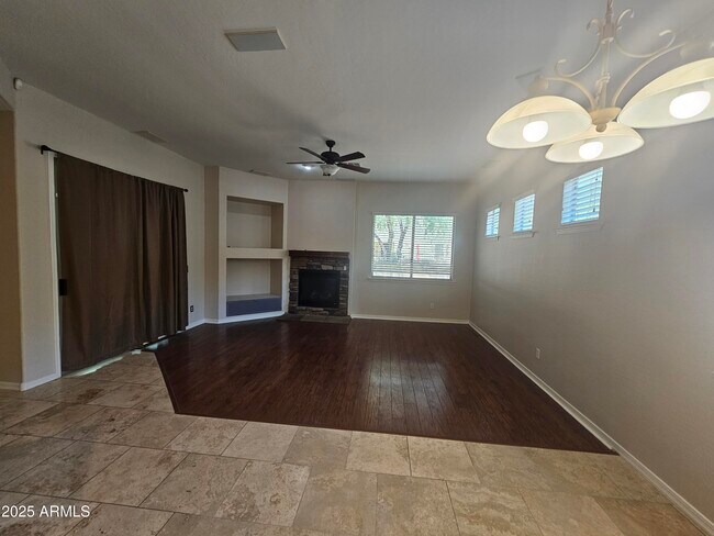 Building Photo - 27250 N 86th Ave