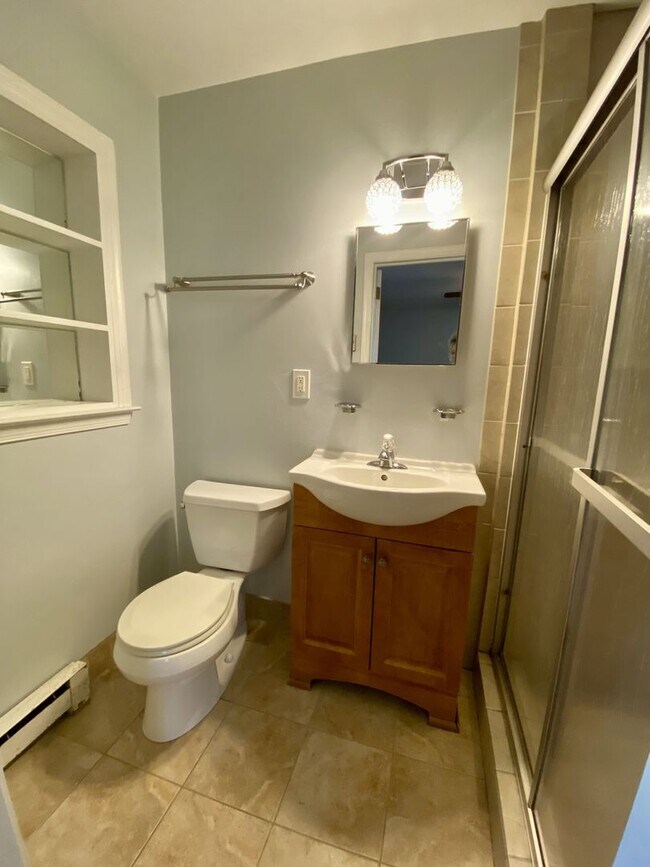 Building Photo - Beautiful Elizabeth River Home