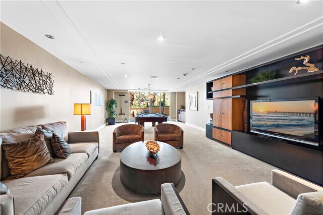 Building Photo - 3052 Scholarship