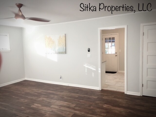 Building Photo - 7542 E 28th St