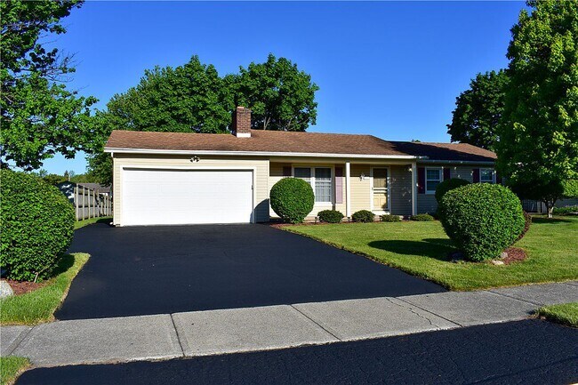 Primary Photo - 106 Castle Grove Dr