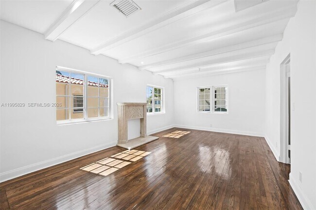 Building Photo - 1545 Meridian Ave