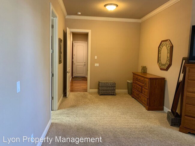 Building Photo - 2 br, 2 bath House - 6110 Amani Place