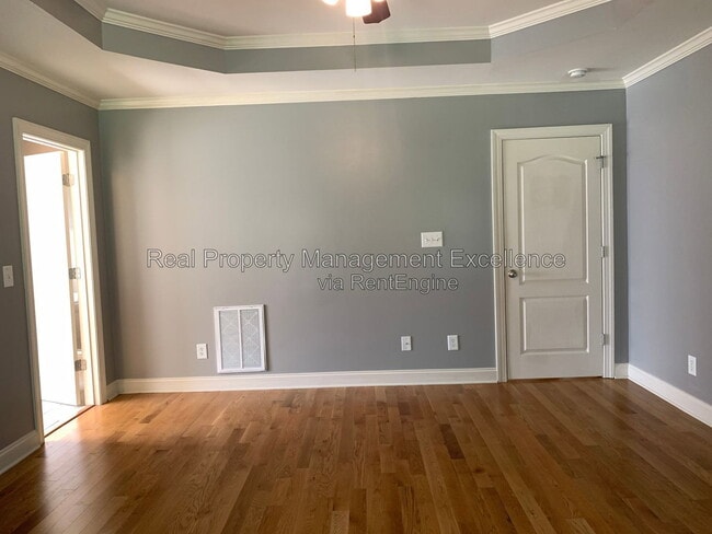 Building Photo - 1005 Hadley Meadows Dr
