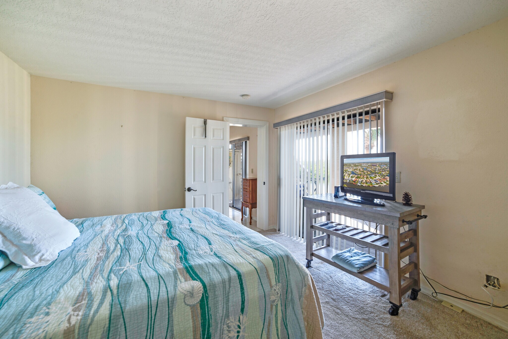 Building Photo - 6321 Garland Ct