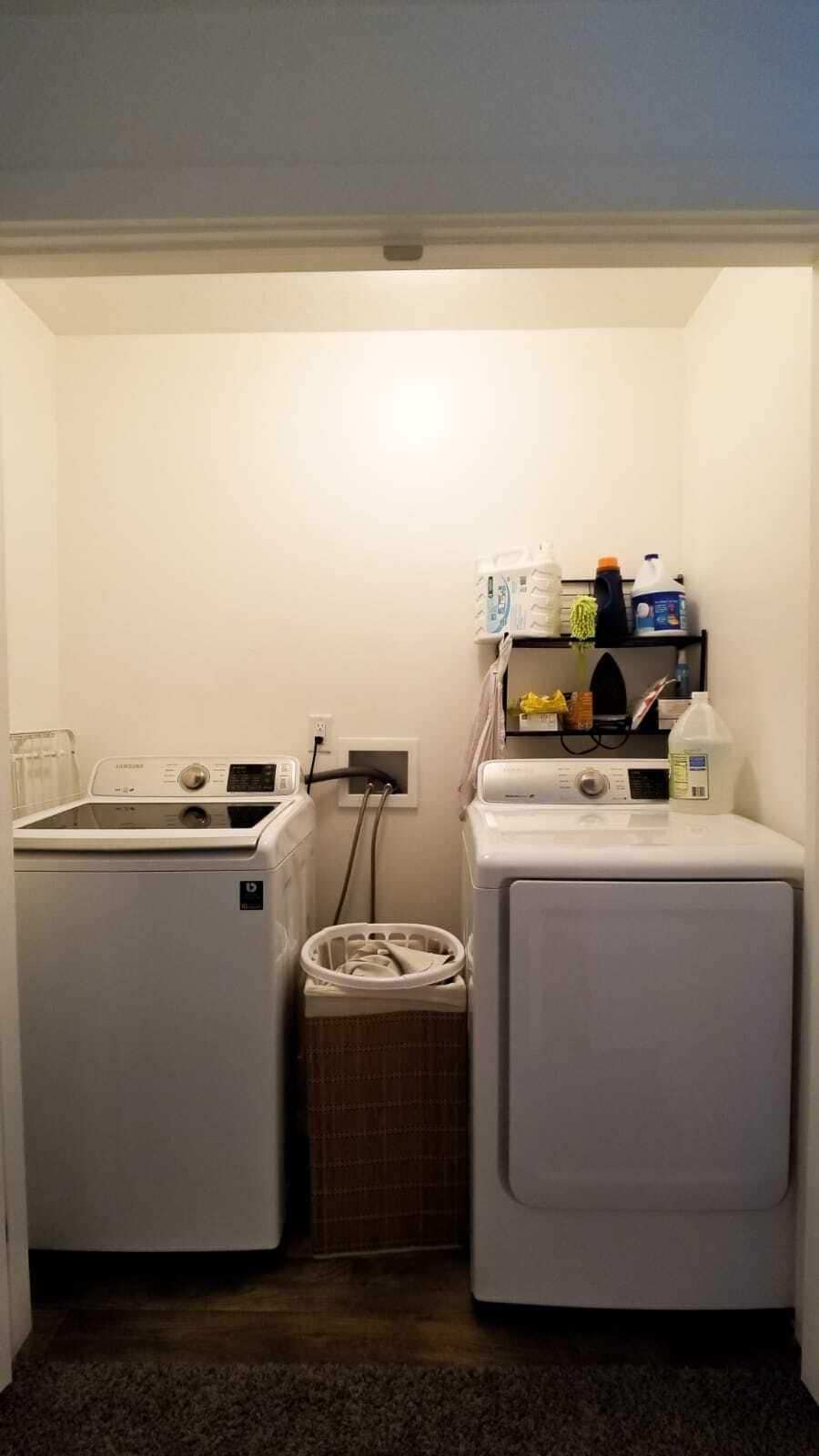 Laundry room - 694 E 355 N