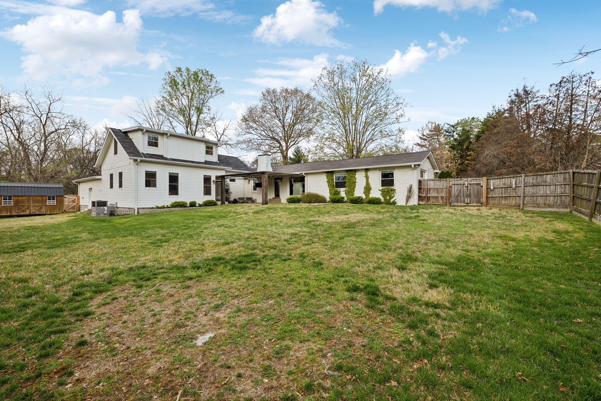 Building Photo - 1225 Davidson Rd