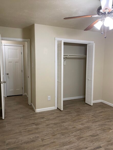 Building Photo - 17802 Oakridge Canyon Ln