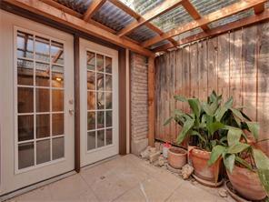 Building Photo - 7409 Shadow Hill Dr