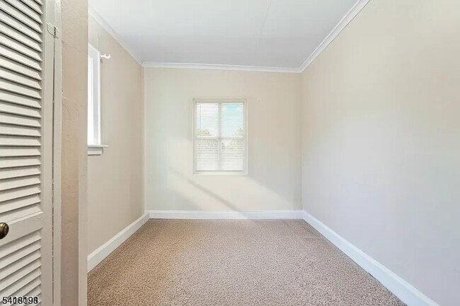 Building Photo - 120B Little Pl