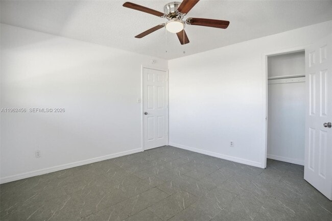 Building Photo - 907 N 20th St