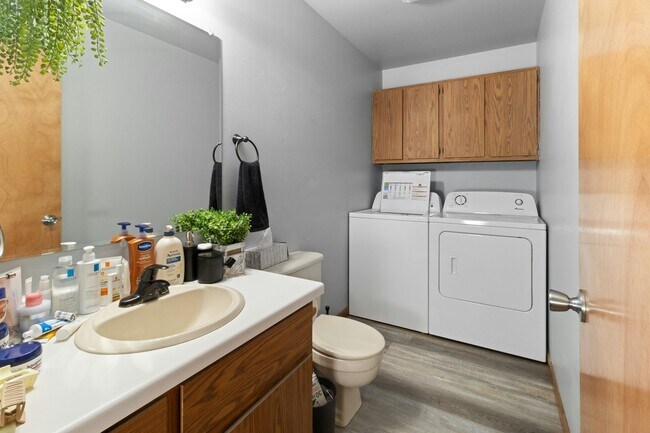 Building Photo - 271 Shannon Ct