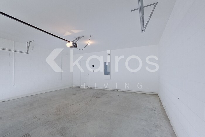Building Photo - 31945 Katelin Cir