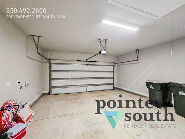 Building Photo - 8881 Bellawood Cir
