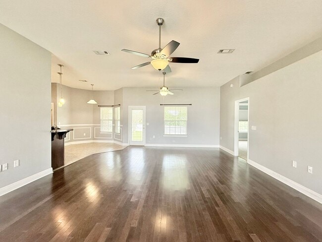 Building Photo - Spacious 4-Bedroom Home - Whisper Creek
