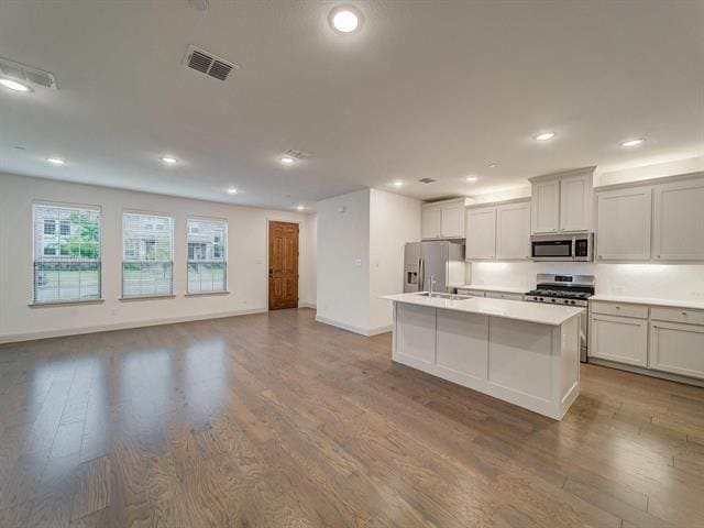 Building Photo - 7228 Sideoats Gama St