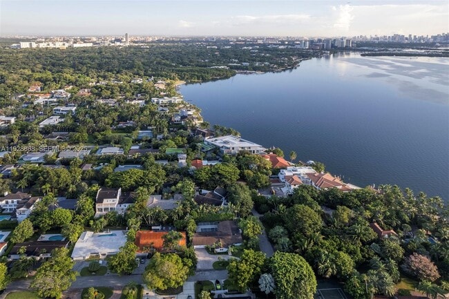 Building Photo - 145 S Prospect Dr