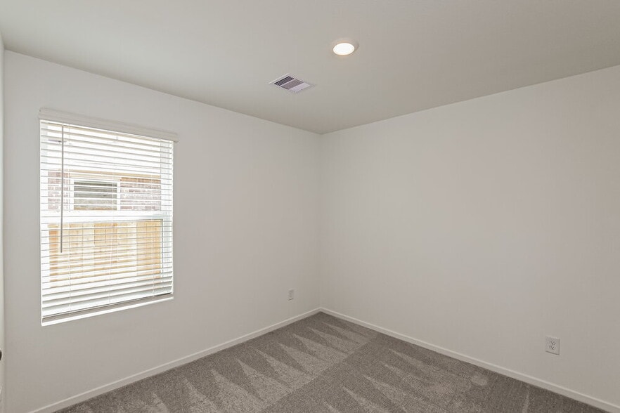 Building Photo - 452 San Miguel Crk Dr