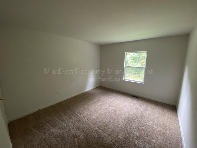 Building Photo - 10910 Coreys Way